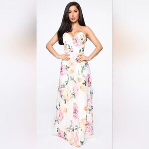 Fashion Nova Plus Size Floral Maxi Dress - Pink and Yellow NWOT